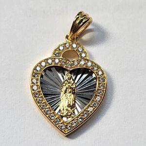 925 Sterling Silver w/ Gold plating Pendant